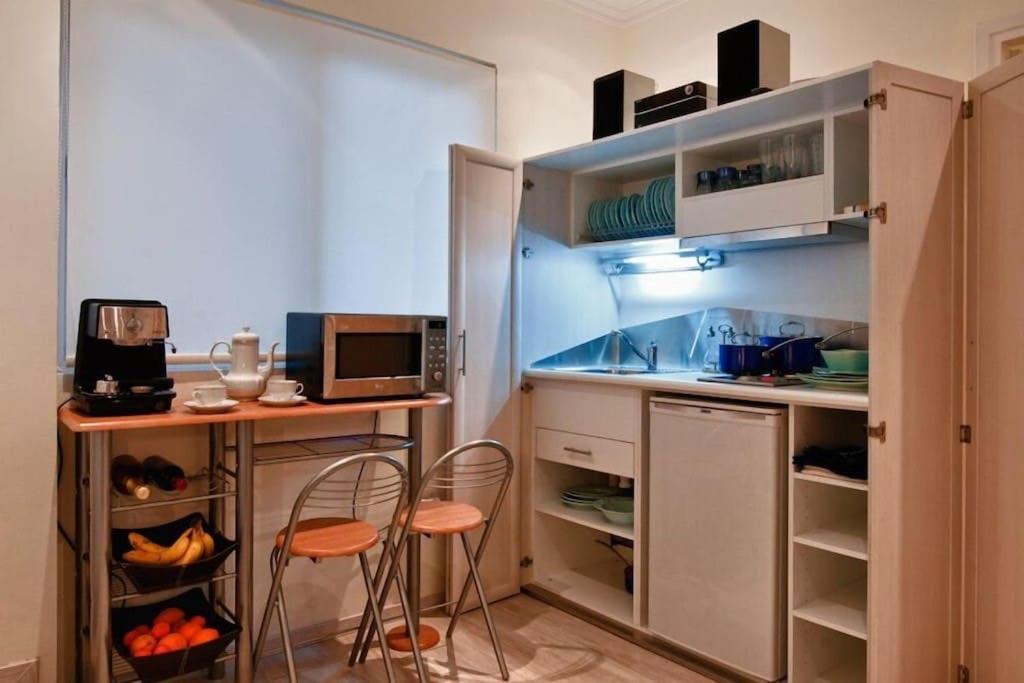 Acropolis Luxury House Apartment เอเธนส์ ภายนอก รูปภาพ